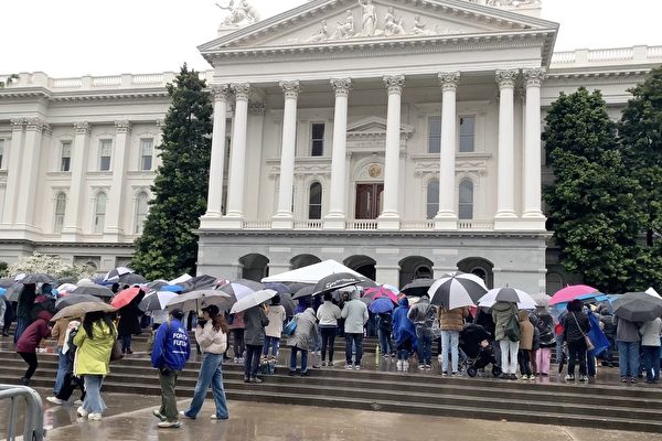 非營利組織「別碰我們的孩子」